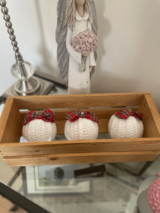 Christmas décor / Holiday ornaments / Handmade decorations