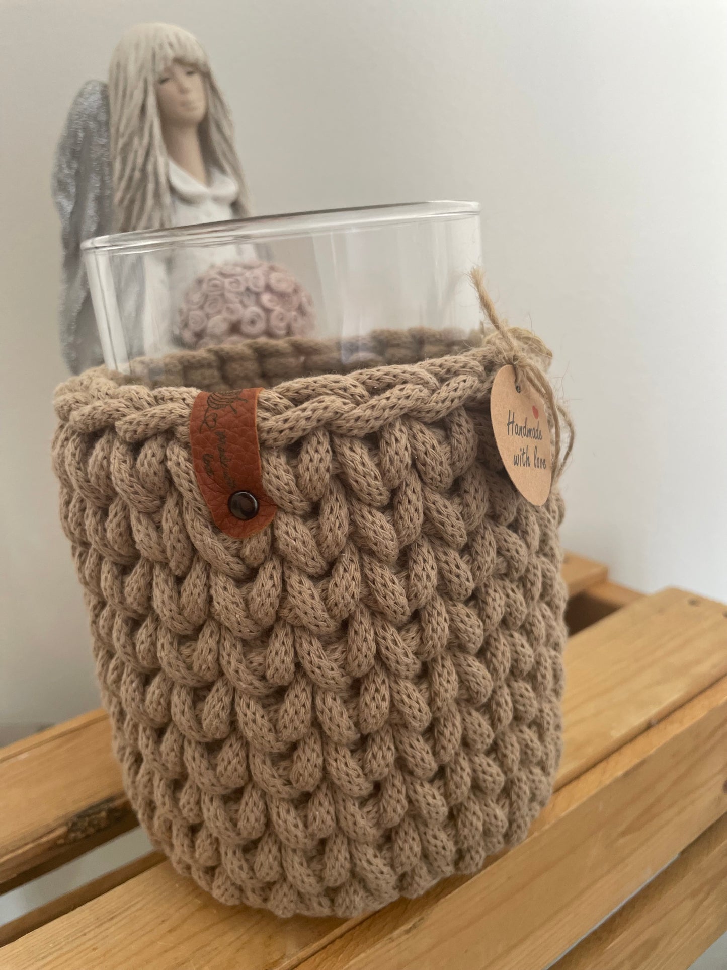 Handmade Crochet Basket – Beige (10.5 × 13 cm)