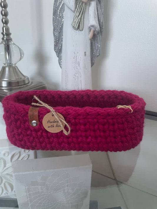 Handmade Wool Basket with Wooden Base – Rectangular Deep Red (21.5 × 10 × 7.6 cm)