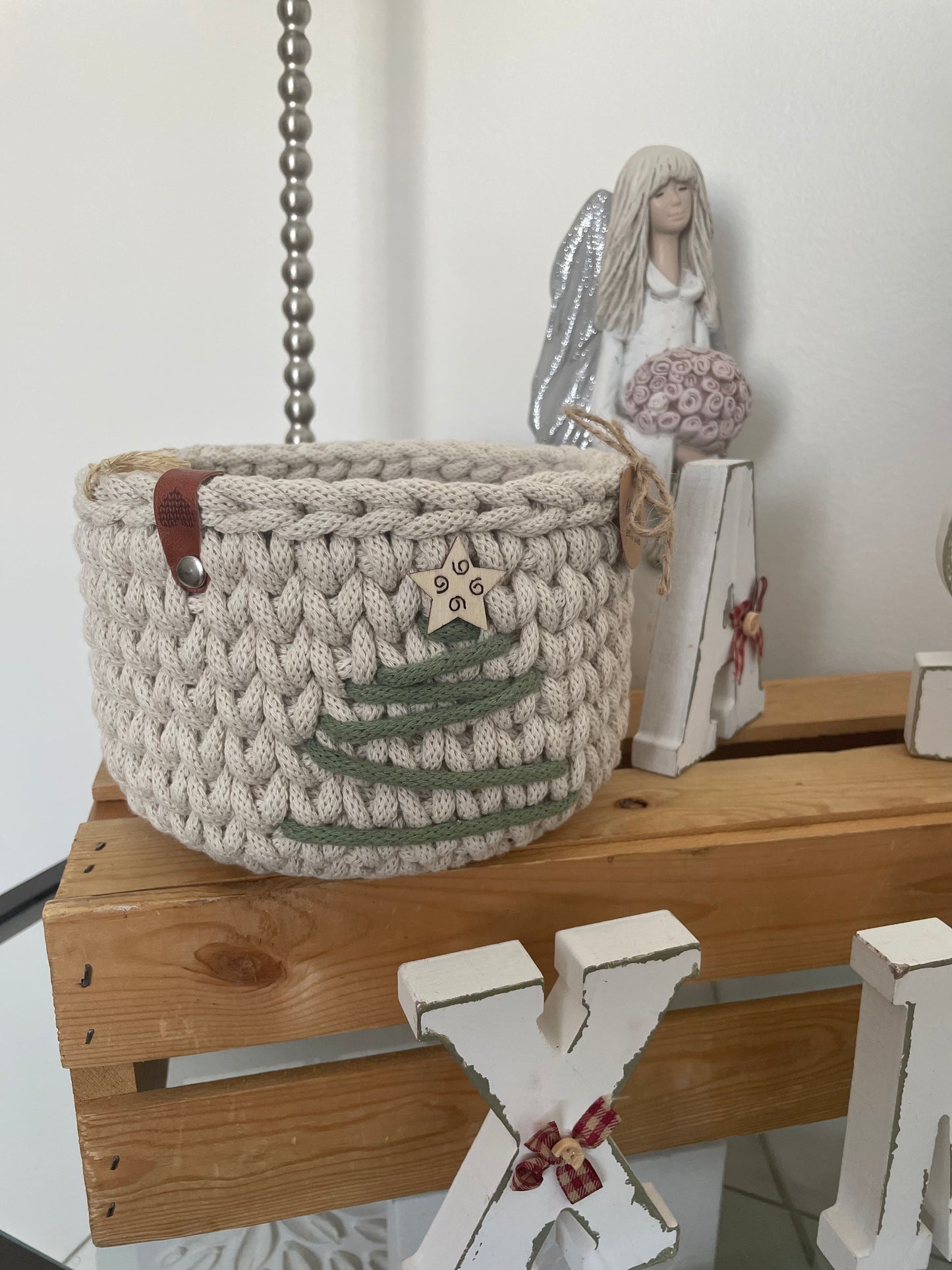 Handmade Christmas Basket with Wooden Base – Beige with Embroidered Tree (17.5 cm)